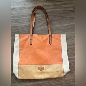 Fossil Zoey Orange and Cream leather shoulder Tote Bag women’s